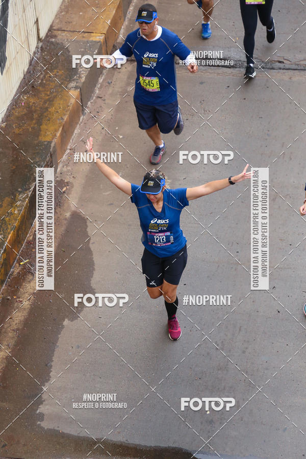 Buy your photos of the eventASICS Golden Run - Bras�lia on Fotop