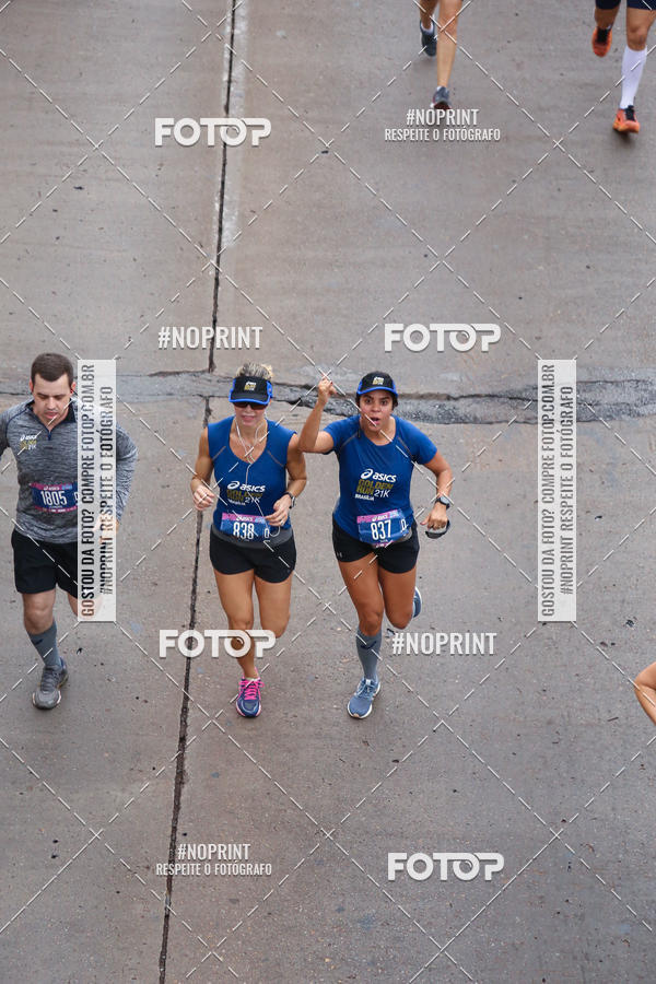Buy your photos of the eventASICS Golden Run - Bras�lia on Fotop