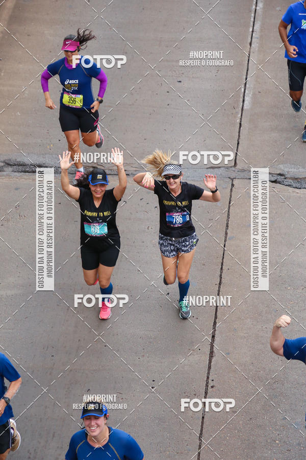 Buy your photos of the eventASICS Golden Run - Bras�lia on Fotop