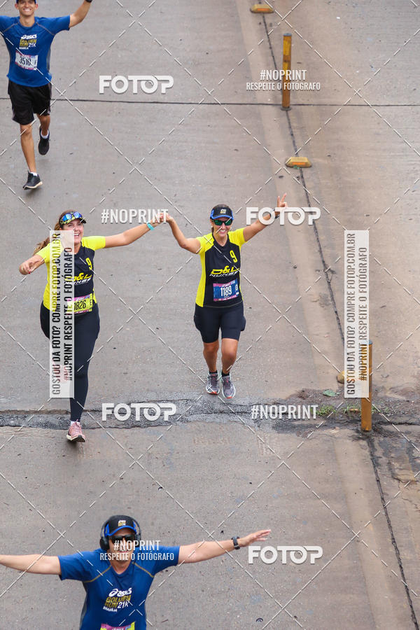 Buy your photos of the eventASICS Golden Run - Bras�lia on Fotop