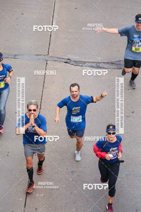 Buy your photos of the eventASICS Golden Run - Bras�lia on Fotop