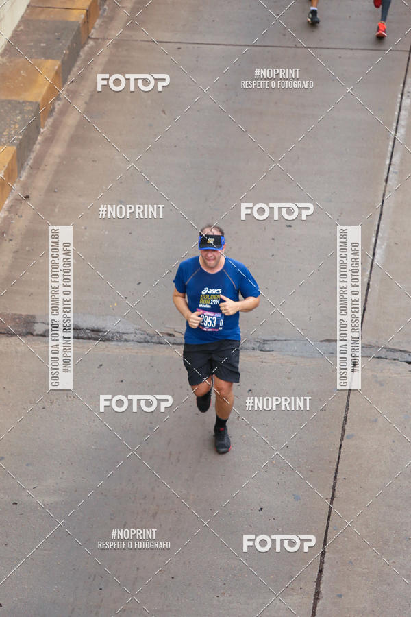 Buy your photos of the eventASICS Golden Run - Bras�lia on Fotop