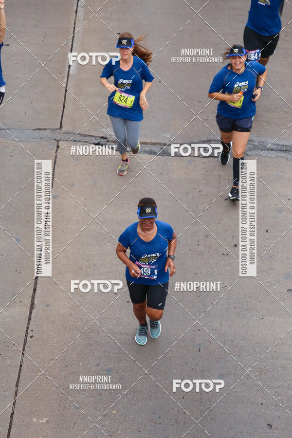 Buy your photos of the eventASICS Golden Run - Bras�lia on Fotop