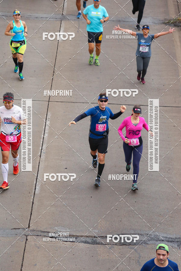 Buy your photos of the eventASICS Golden Run - Bras�lia on Fotop