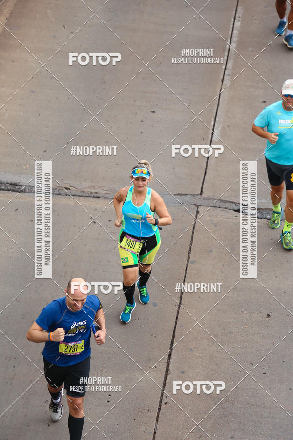Buy your photos of the eventASICS Golden Run - Bras�lia on Fotop