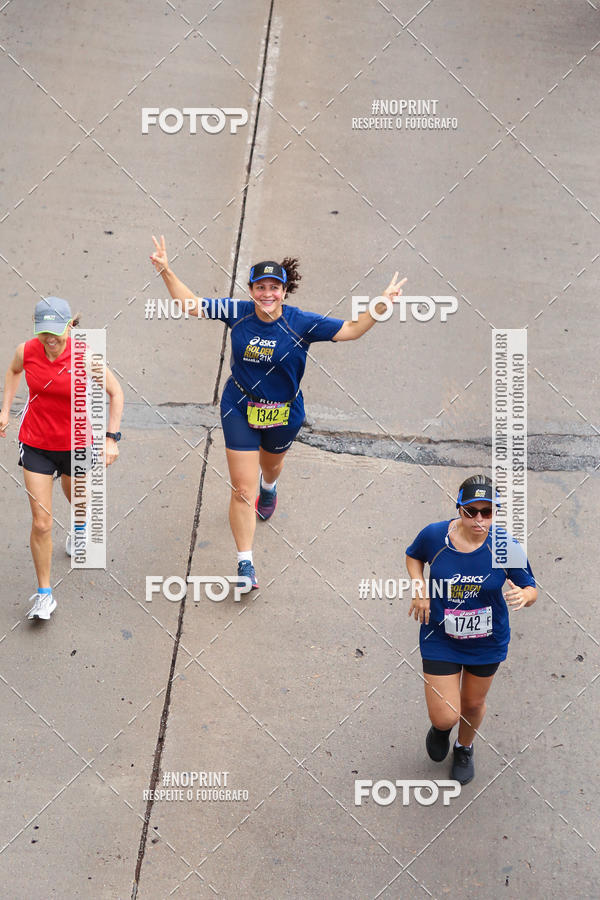 Buy your photos of the eventASICS Golden Run - Bras�lia on Fotop