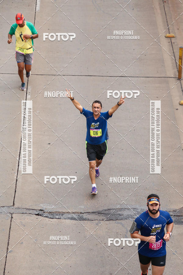 Buy your photos of the eventASICS Golden Run - Bras�lia on Fotop