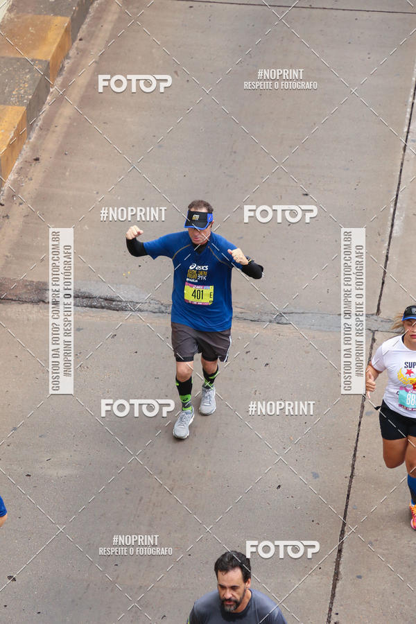 Buy your photos of the eventASICS Golden Run - Bras�lia on Fotop