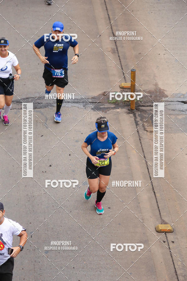 Buy your photos of the eventASICS Golden Run - Bras�lia on Fotop
