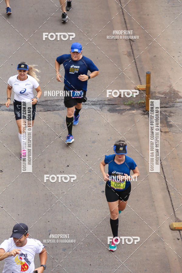 Buy your photos of the eventASICS Golden Run - Bras�lia on Fotop