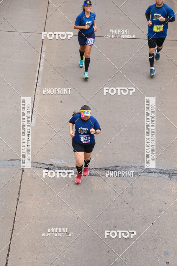 Buy your photos of the eventASICS Golden Run - Bras�lia on Fotop