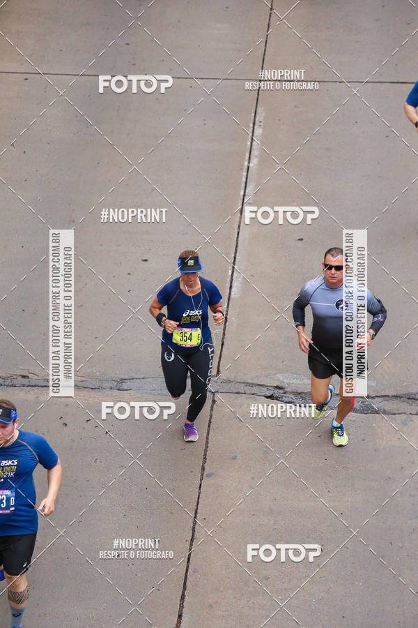 Buy your photos of the eventASICS Golden Run - Bras�lia on Fotop