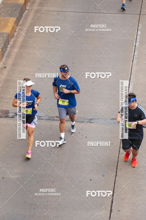 Buy your photos of the eventASICS Golden Run - Bras�lia on Fotop