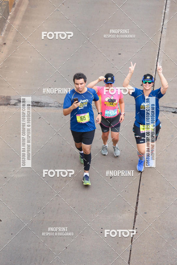 Buy your photos of the eventASICS Golden Run - Bras�lia on Fotop