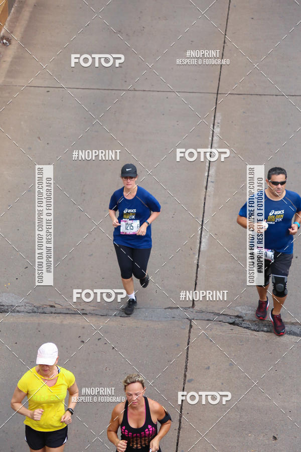 Buy your photos of the eventASICS Golden Run - Bras�lia on Fotop