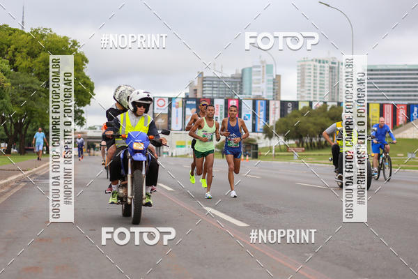 Buy your photos of the eventASICS Golden Run - Bras�lia on Fotop