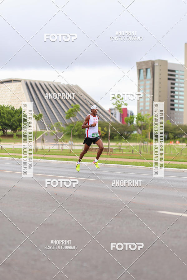Buy your photos of the eventASICS Golden Run - Bras�lia on Fotop