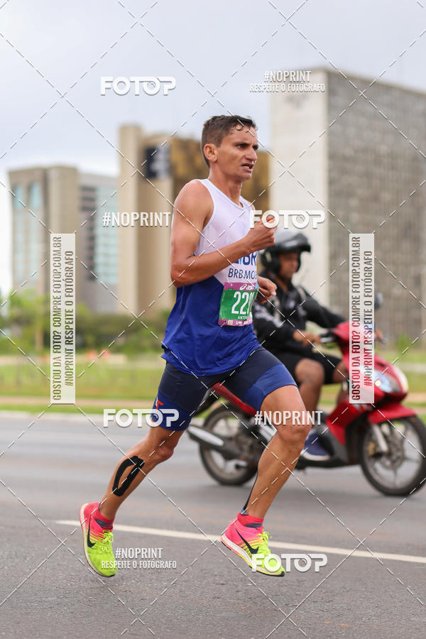 Buy your photos of the eventASICS Golden Run - Bras�lia on Fotop