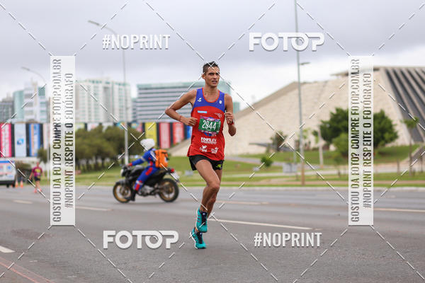 Buy your photos of the eventASICS Golden Run - Bras�lia on Fotop