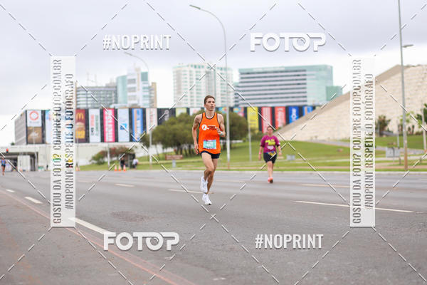 Buy your photos of the eventASICS Golden Run - Bras�lia on Fotop