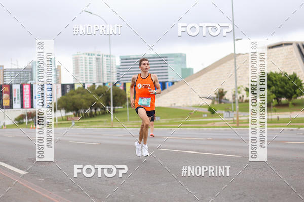 Buy your photos of the eventASICS Golden Run - Bras�lia on Fotop