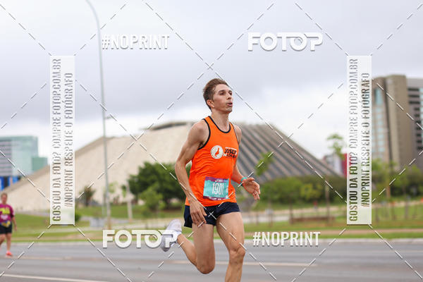 Buy your photos of the eventASICS Golden Run - Bras�lia on Fotop