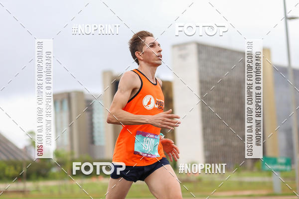 Buy your photos of the eventASICS Golden Run - Bras�lia on Fotop