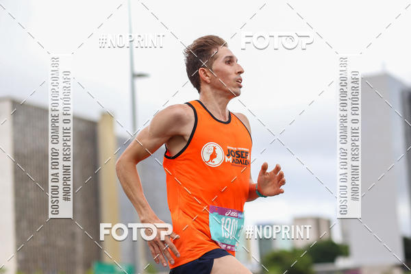 Buy your photos of the eventASICS Golden Run - Bras�lia on Fotop