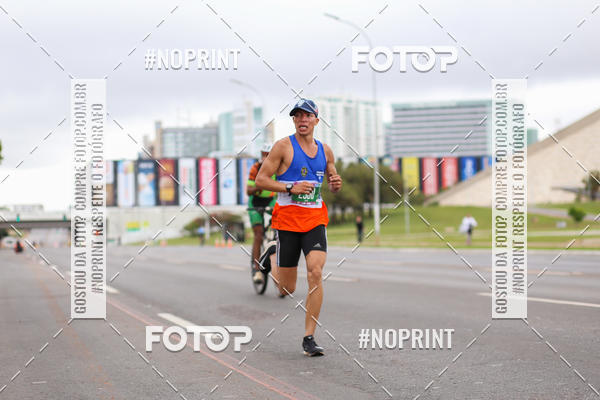 Buy your photos of the eventASICS Golden Run - Bras�lia on Fotop