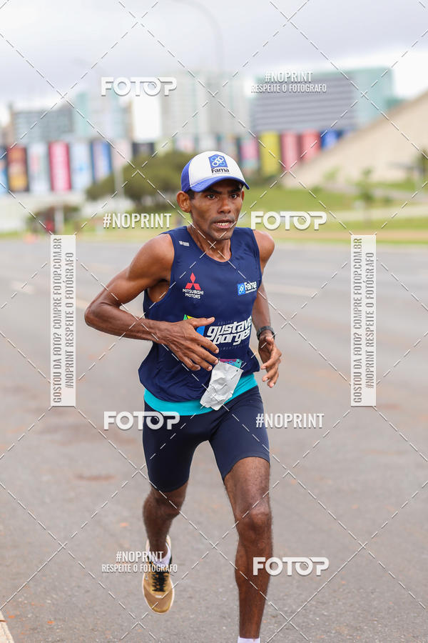 Buy your photos of the eventASICS Golden Run - Bras�lia on Fotop