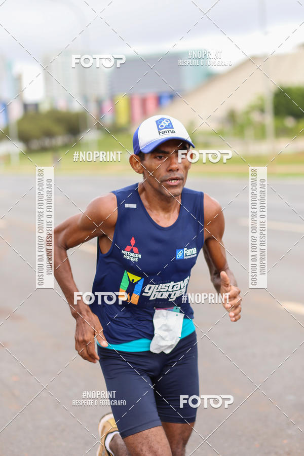 Buy your photos of the eventASICS Golden Run - Bras�lia on Fotop