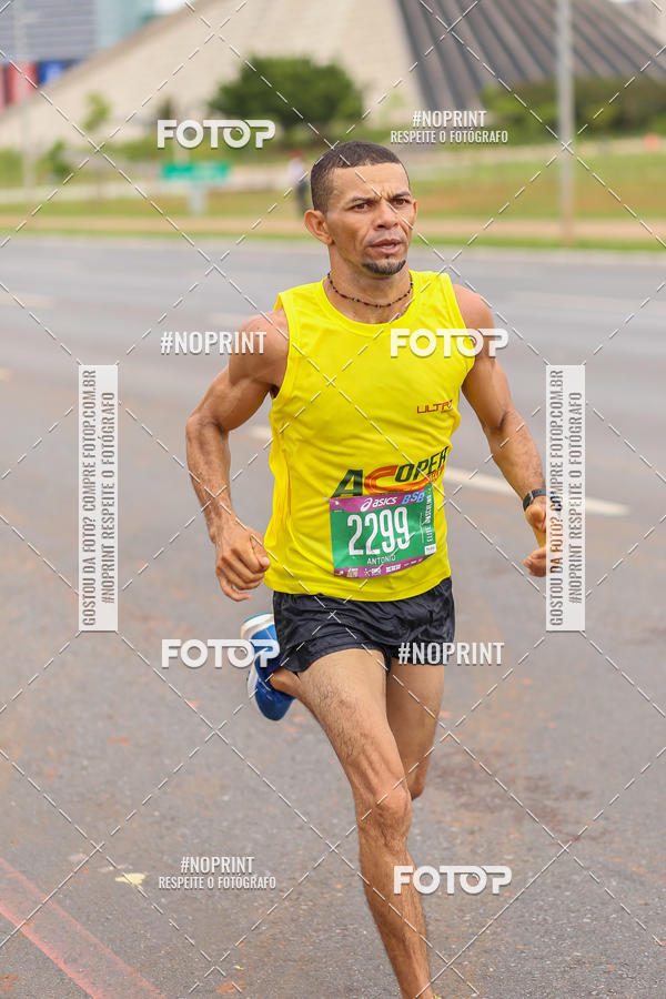 Buy your photos of the eventASICS Golden Run - Bras�lia on Fotop