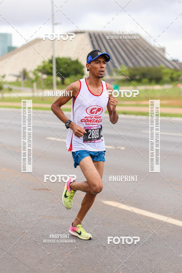 Buy your photos of the eventASICS Golden Run - Bras�lia on Fotop