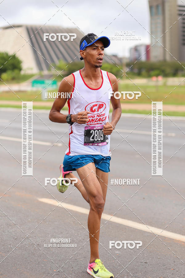 Buy your photos of the eventASICS Golden Run - Bras�lia on Fotop
