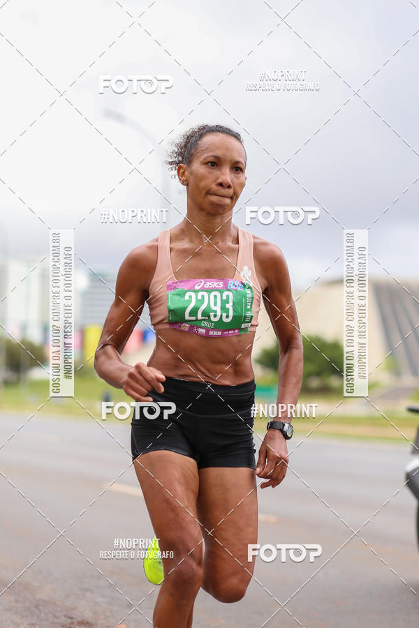 Buy your photos of the eventASICS Golden Run - Bras�lia on Fotop