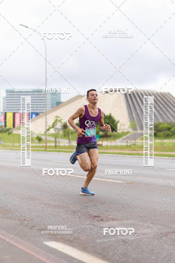 Buy your photos of the eventASICS Golden Run - Bras�lia on Fotop