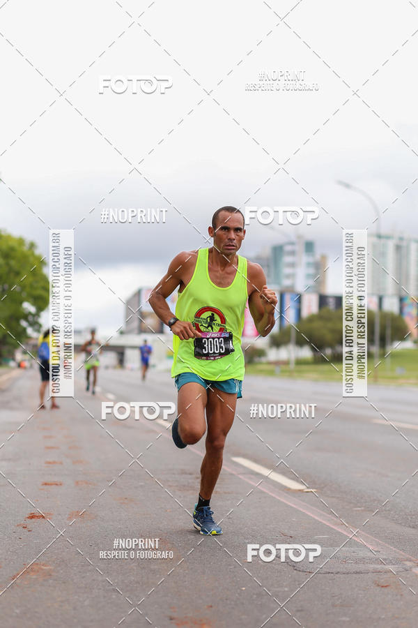 Buy your photos of the eventASICS Golden Run - Bras�lia on Fotop