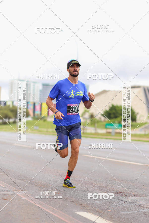 Buy your photos of the eventASICS Golden Run - Bras�lia on Fotop