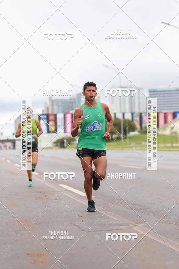 Buy your photos of the eventASICS Golden Run - Bras�lia on Fotop