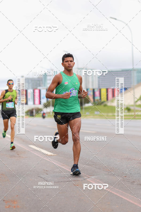 Buy your photos of the eventASICS Golden Run - Bras�lia on Fotop