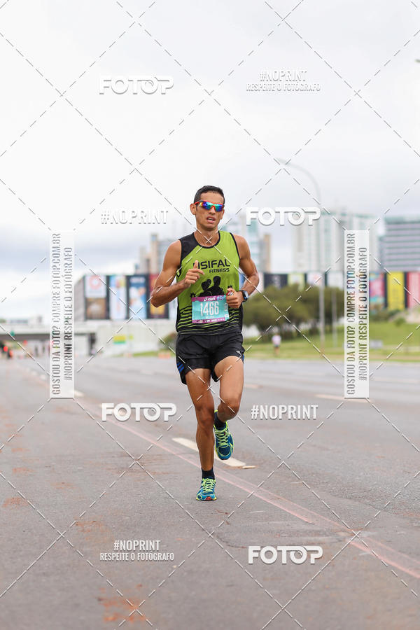 Buy your photos of the eventASICS Golden Run - Bras�lia on Fotop