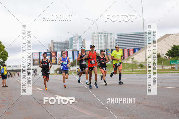 Buy your photos of the eventASICS Golden Run - Bras�lia on Fotop