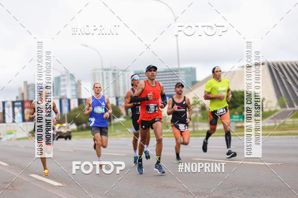 Buy your photos of the eventASICS Golden Run - Bras�lia on Fotop