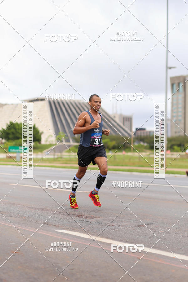 Buy your photos of the eventASICS Golden Run - Bras�lia on Fotop