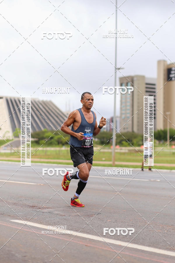 Buy your photos of the eventASICS Golden Run - Bras�lia on Fotop