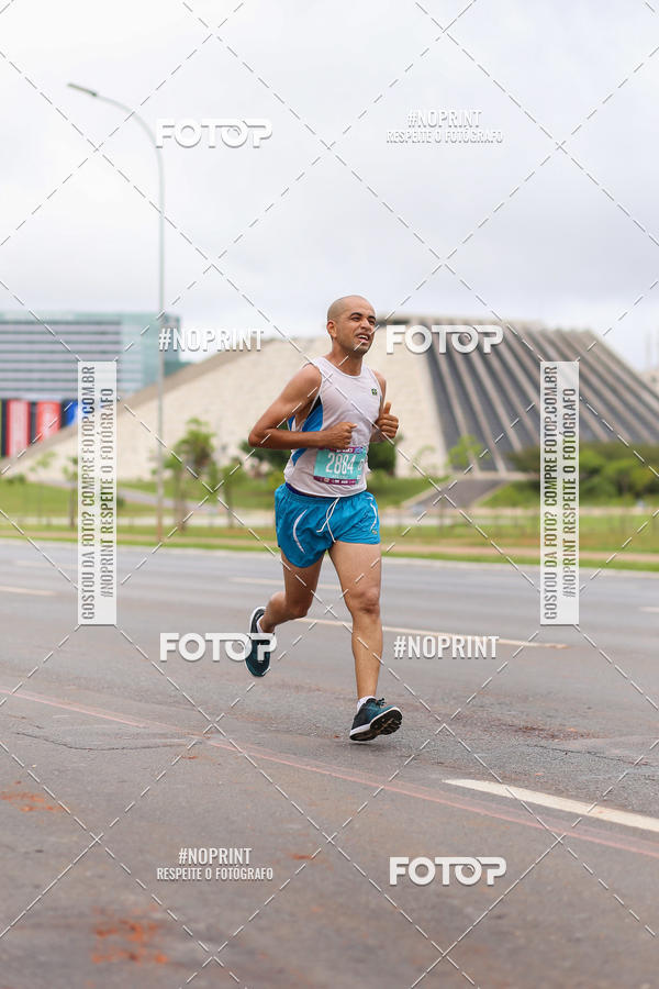 Buy your photos of the eventASICS Golden Run - Bras�lia on Fotop