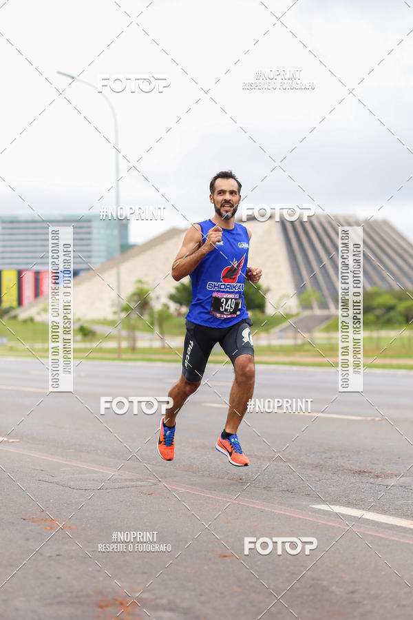 Buy your photos of the eventASICS Golden Run - Bras�lia on Fotop