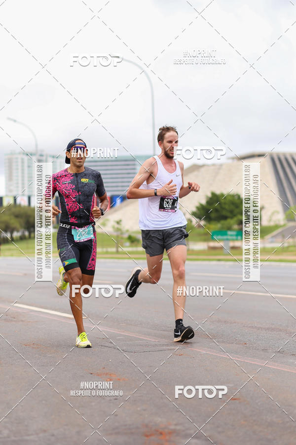 Buy your photos of the eventASICS Golden Run - Bras�lia on Fotop