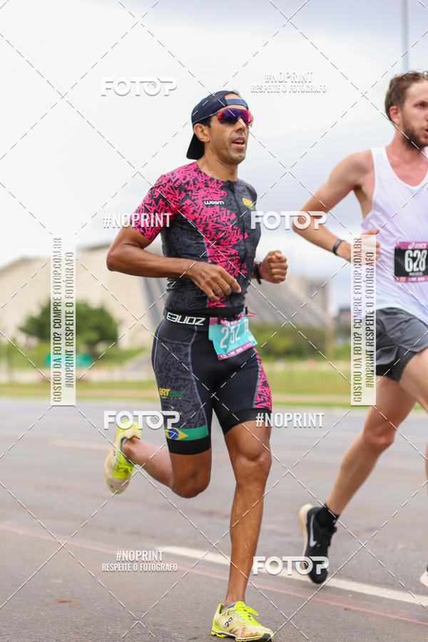 Buy your photos of the eventASICS Golden Run - Bras�lia on Fotop