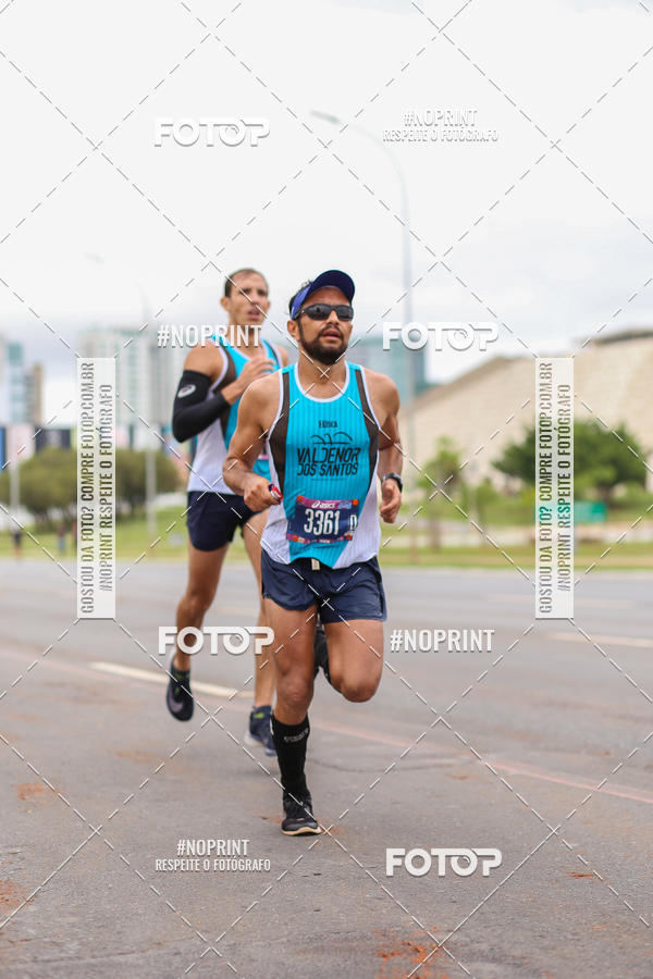 Buy your photos of the eventASICS Golden Run - Bras�lia on Fotop